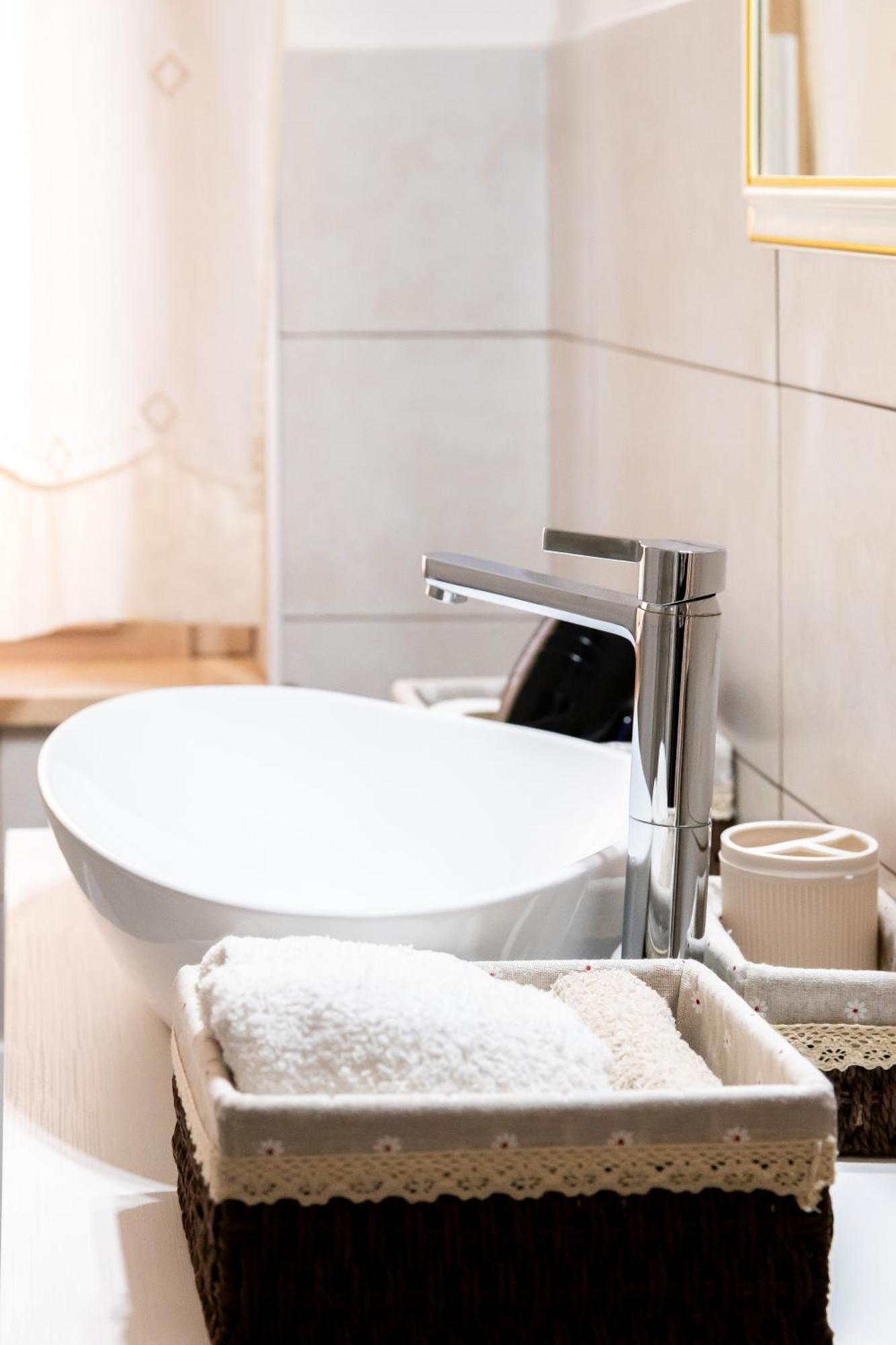 I Gerani Bed & Breakfast Bosa Ngoại thất bức ảnh